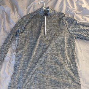 Large lululemon quarterzip